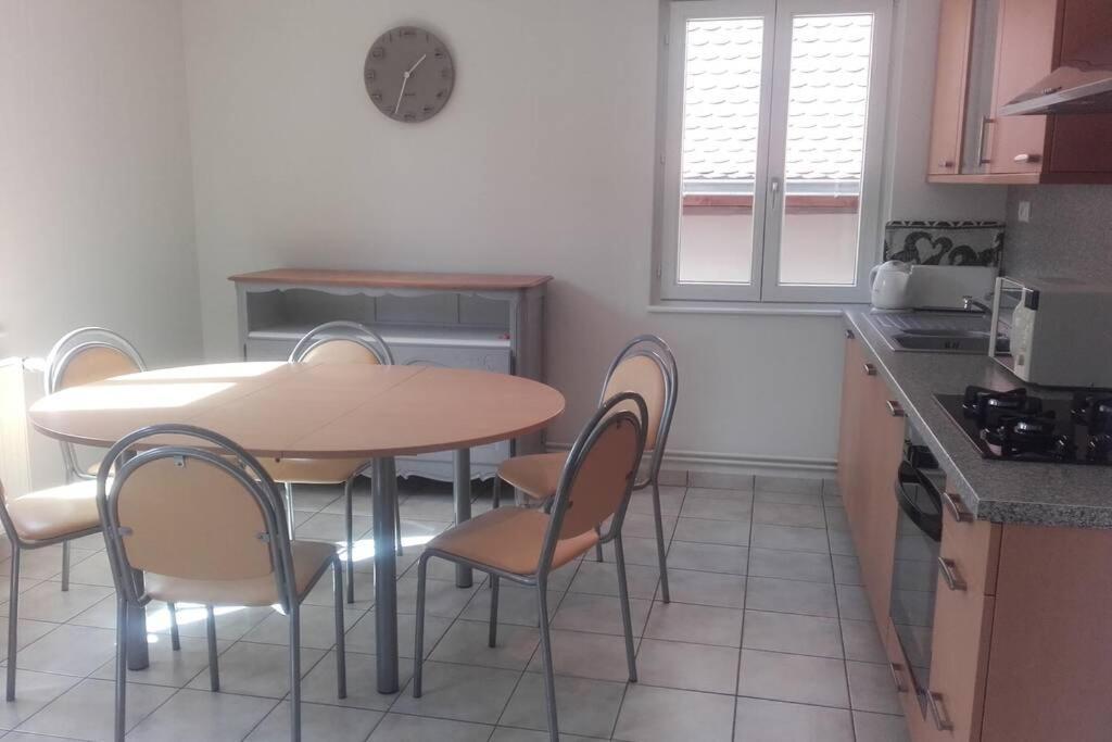 Villa Le Victoria, Eguisheim, 4-6 p., 4etoiles, rénové,clim Esterno foto